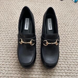 Steve Madden Black heel Loafers